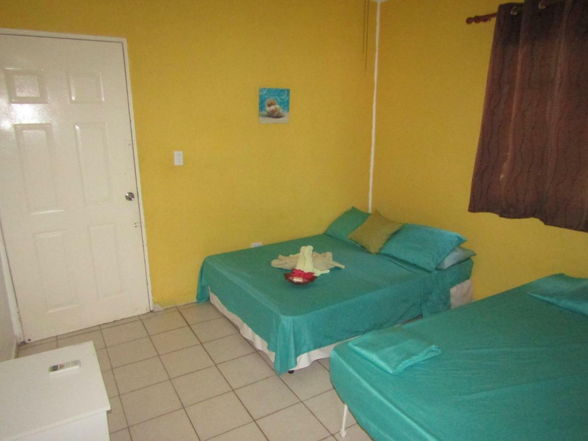 Posada Mama Bella Playa Blanca  Eksteriør billede